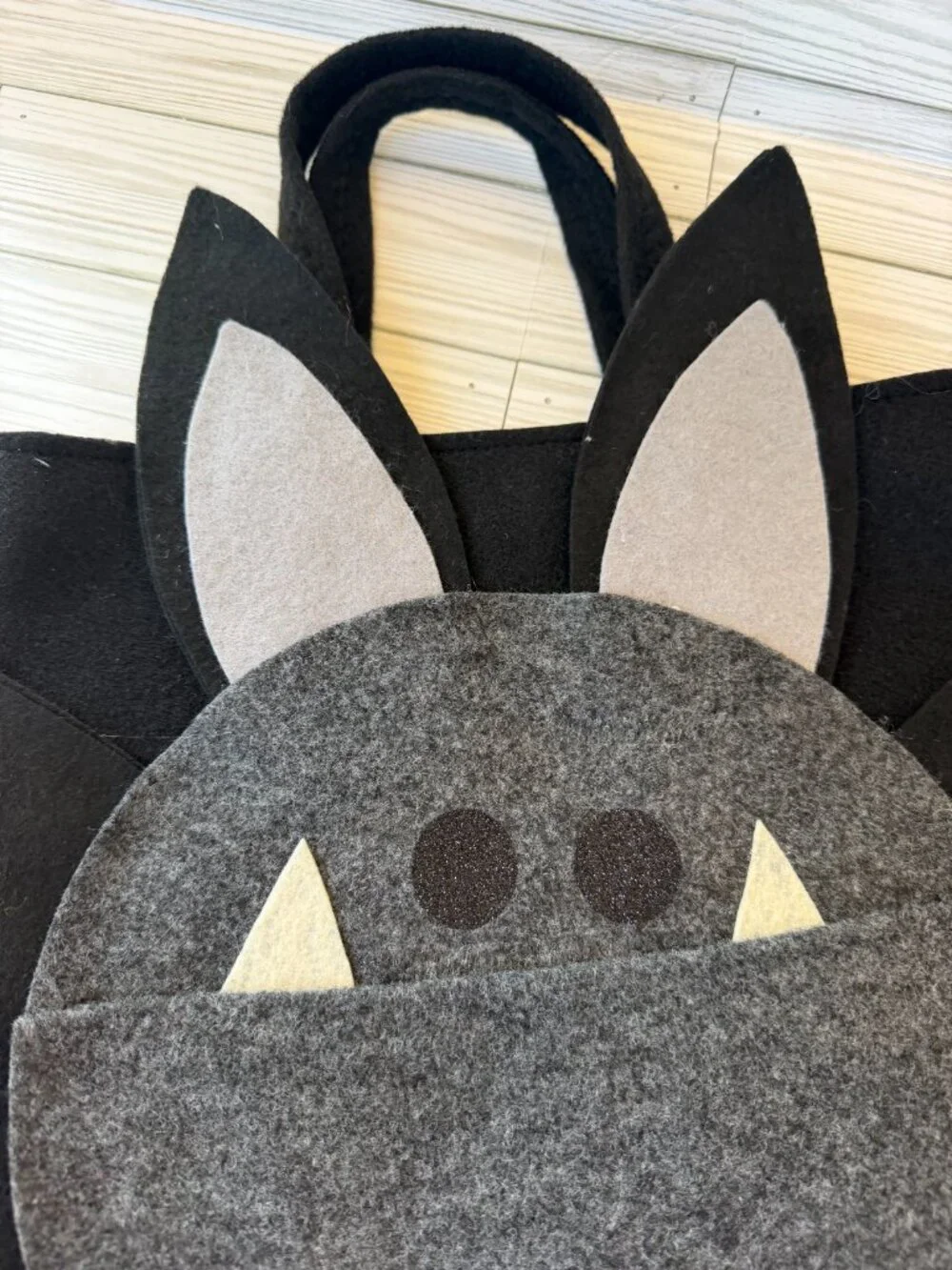Bat Halloween Treat bag, handmade felt trick or treat bag, kids Halloween candy